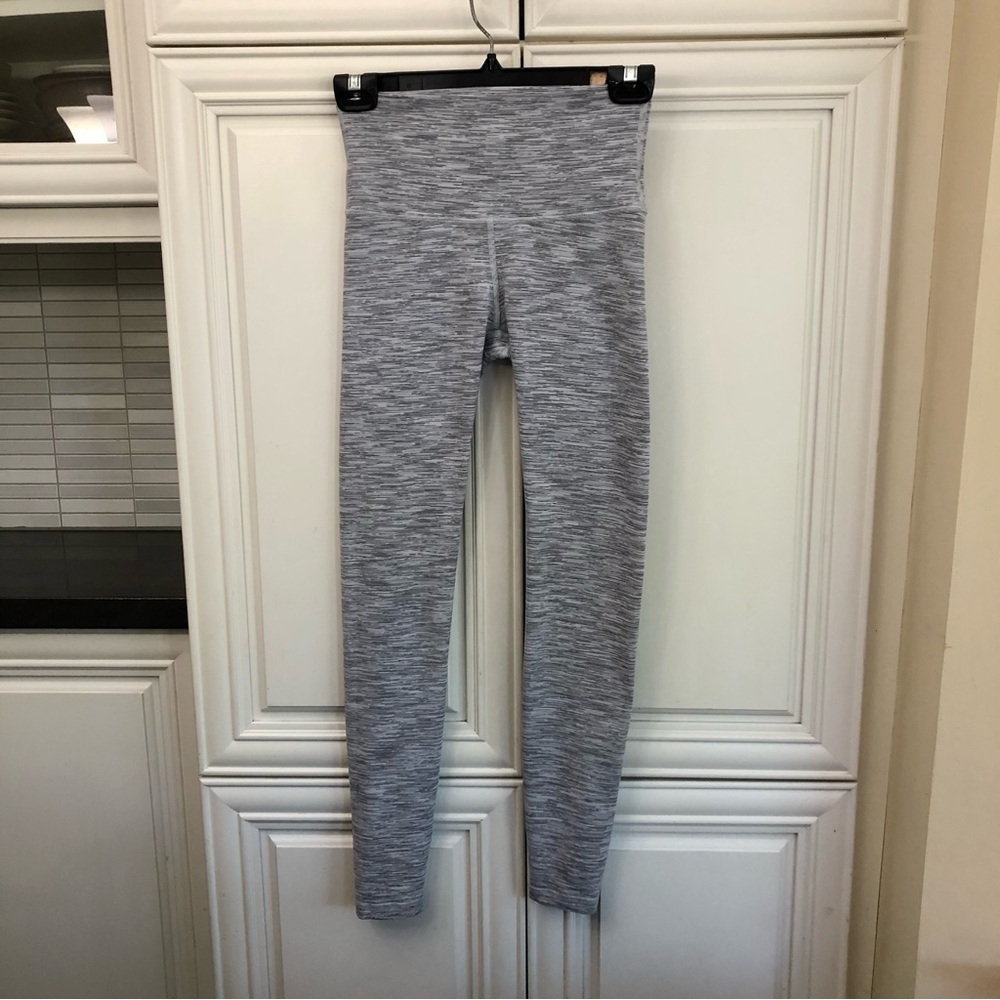 Ivivva by Lululemon high waisted girls leggings